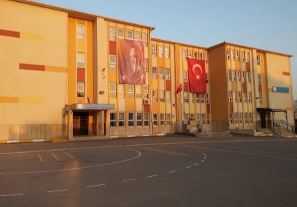 Kurtköy ilköğretim okulu